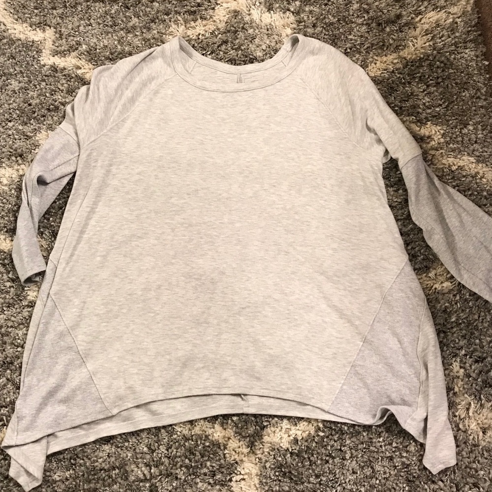 Light sweat shirt asymmetrical